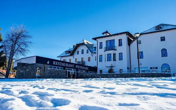 Hotel Hotel Corno Bianco a Nova Ponente