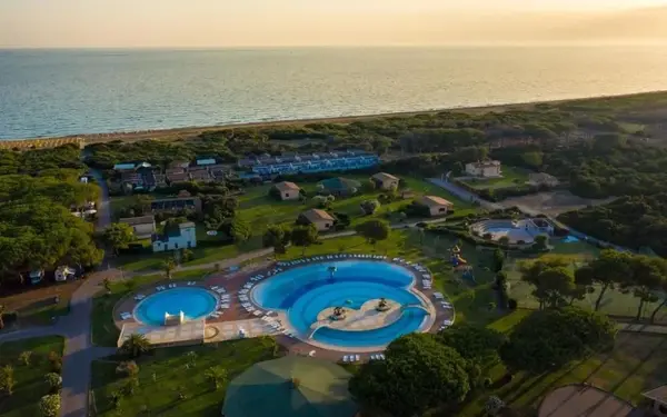 Hotel Camping Gitavillage California a Montalto di Castro