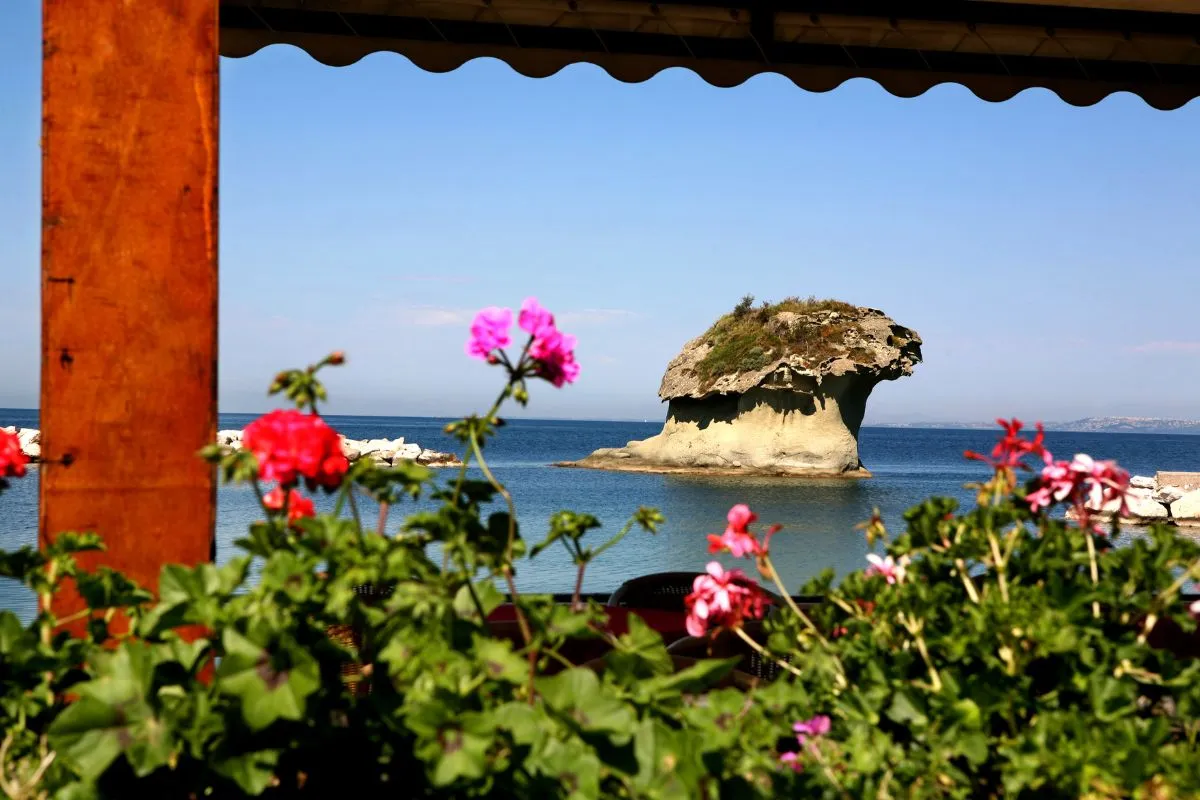 Mini Tour Enjoy Ischia, Lacco Ameno
