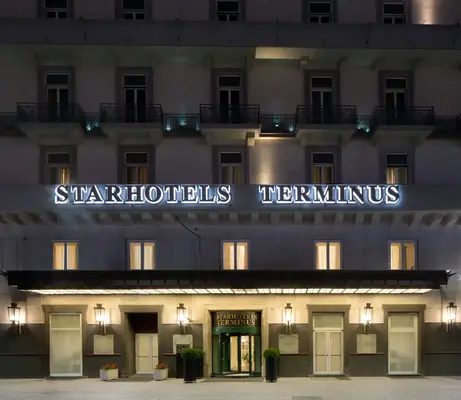 Hotel Starhotels Terminus a Napoli