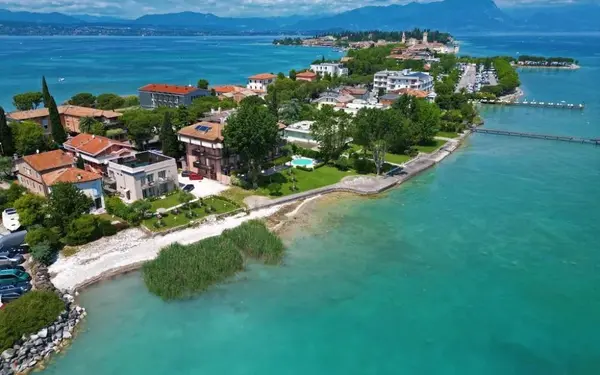 Hotel Appartamenti Villa Canneto a Sirmione