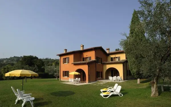 Hotel Resort Appartamenti Poiano a Garda