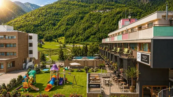 Hotel RAVELLI SPORTING FAMILY HOTEL a Marilleva 900