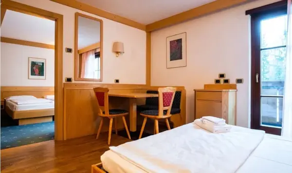 Hotel GARNI ARITZ a Alba di Canazei