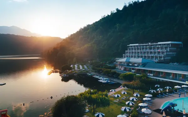 Hotel PARC HOTEL DU LAC a Levico Terme