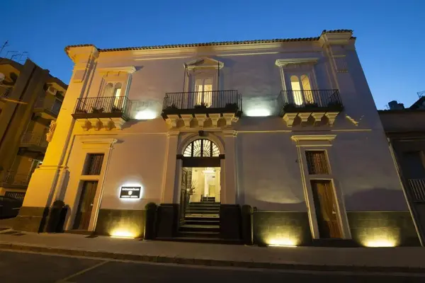 Hotel De Stefano Palace a Ragusa