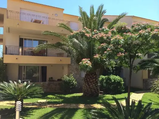 Hotel Les Alizés Résidence & Spa a L'Île-Rousse