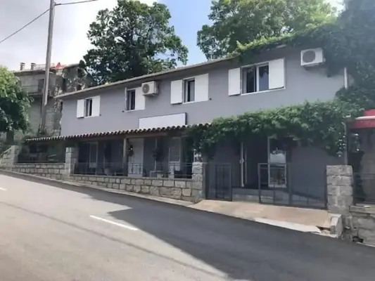 Hotel Hôtel Clair de Lune a Sainte-Lucie de Porto-Vecchio