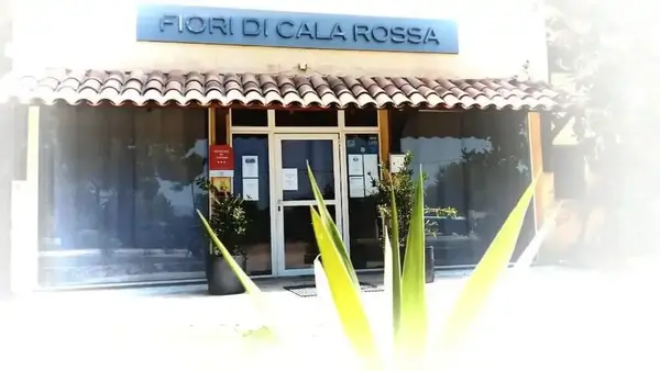 Hotel Residence Fiori Di Cala Rossa a Porto-Vecchio