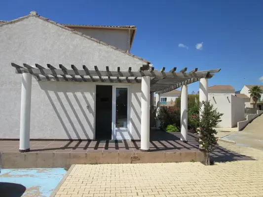 Hotel Terres de France - Résidence Les Hauts du Maquis a Moriani Plage