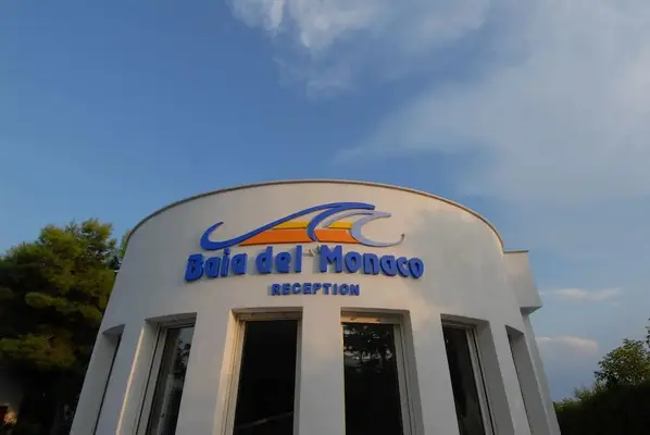 Hotel Villaggio Turistico Baia Del Monaco a Monte Sant'Angelo