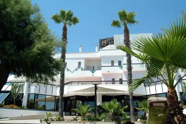 Hotel Hyencos Calos a Ugento