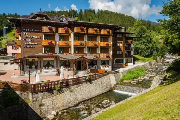 Hotel Hotel St Raphael a Madonna di Campiglio