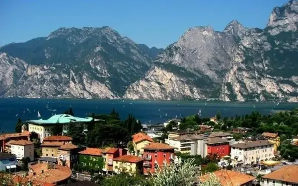 Hotel Hotel Vela a Nago-Torbole