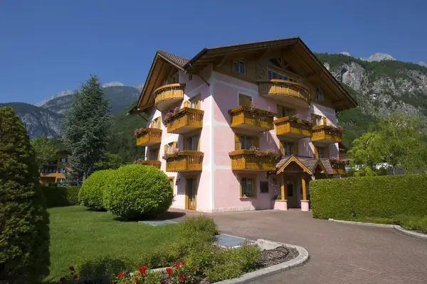 Hotel Residence Rio Piccolo a Molveno