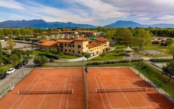 Hotel The Garda Village a Sirmione