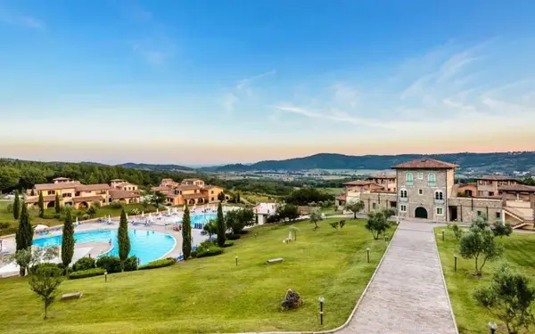 Hotel Villaggio Pian dei Mucini Resort a Massa Marittima